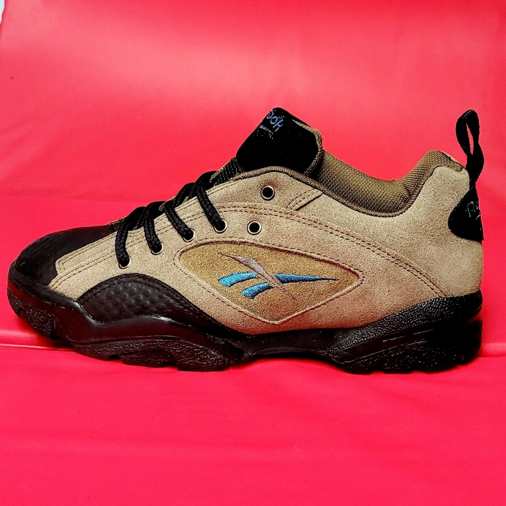 Reebok Low All Terrain Women's Hiking Shoes size 7.5